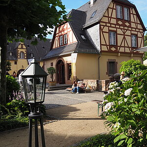 Schloss_Vollrads_Kutscherhaus_Vinothek