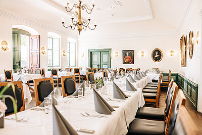 Schloss_Vollrads_Gutsrestaurant_restaurant_innenraum